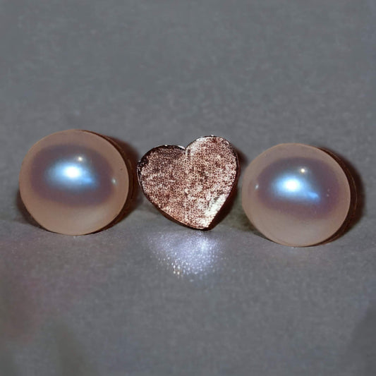 UNIQUE FINDS: Pink Pearl Earrings