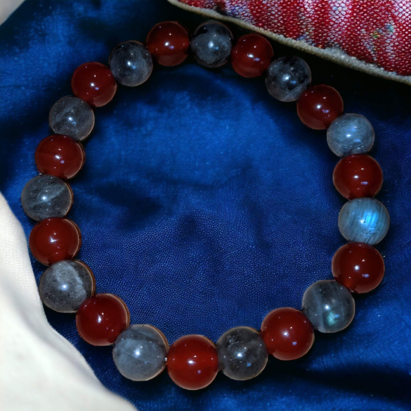 Labradorite and Carnelian Bracelet